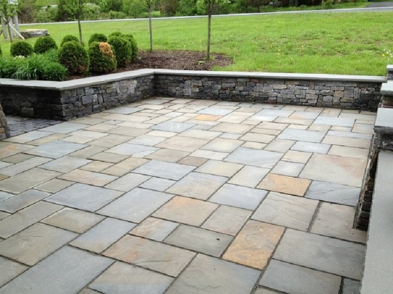 Bluestone pavers